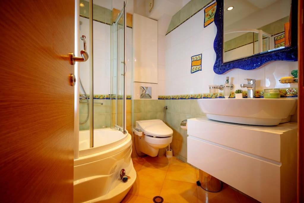Green Apartment - Top Location, Near City Center! Sofya Dış mekan fotoğraf