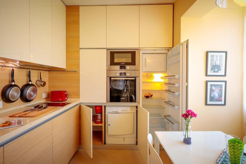 Green Apartment - Top Location, Near City Center! Sofya Dış mekan fotoğraf