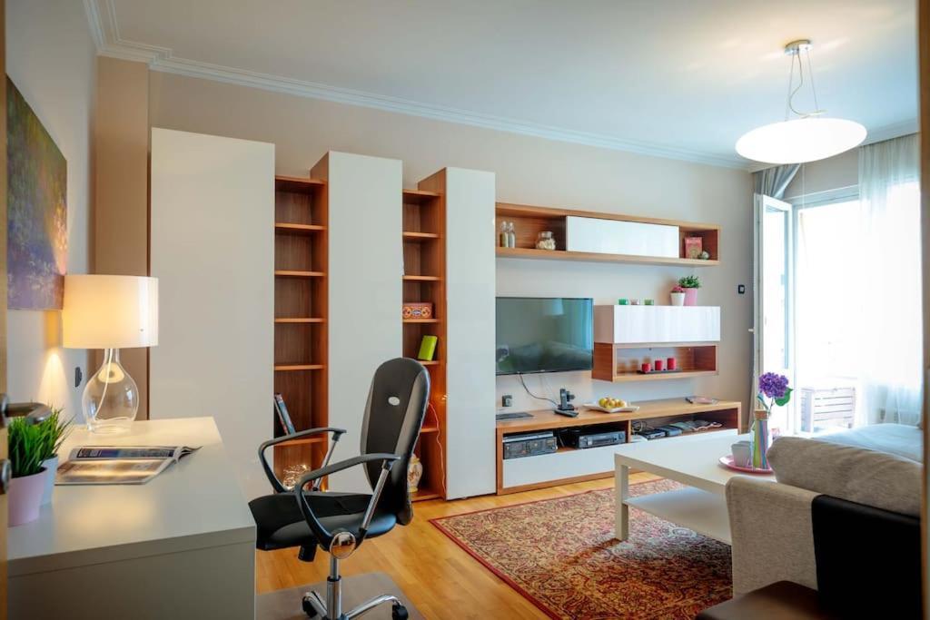 Green Apartment - Top Location, Near City Center! Sofya Dış mekan fotoğraf