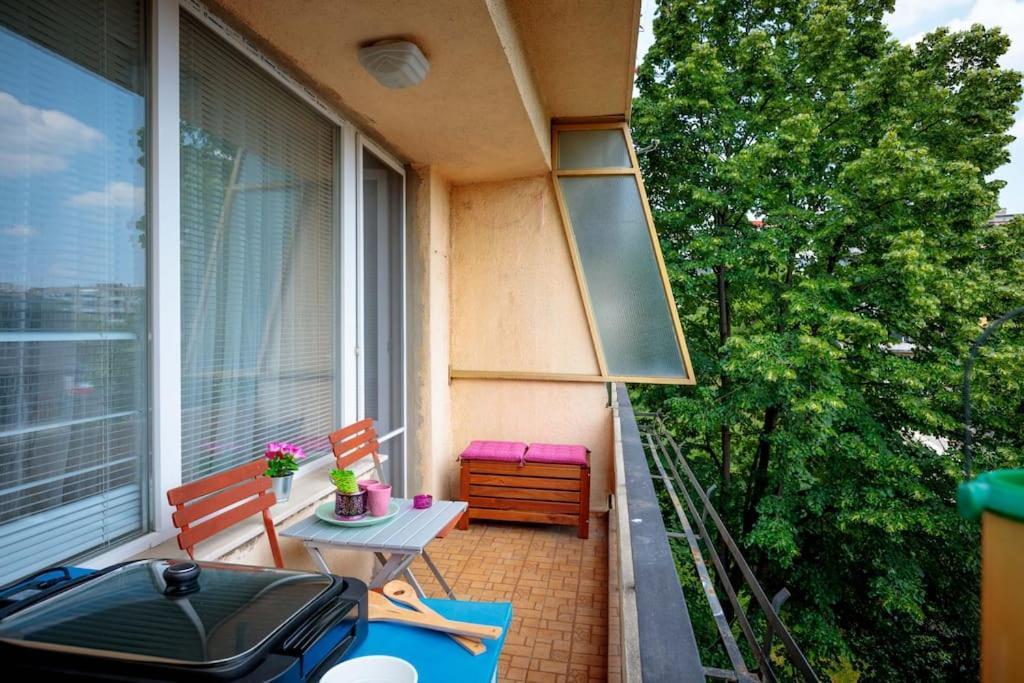 Green Apartment - Top Location, Near City Center! Sofya Dış mekan fotoğraf